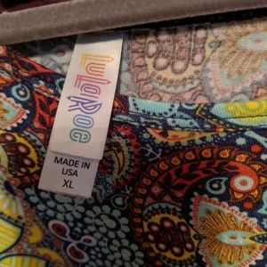 LulaRoe tee